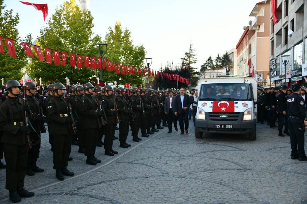 Samsun şehidini uğurladı